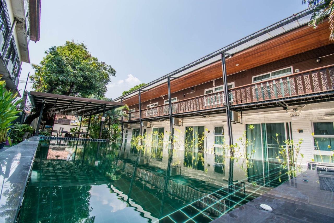 Peng Jai Hotel Chiang Mai Exterior photo