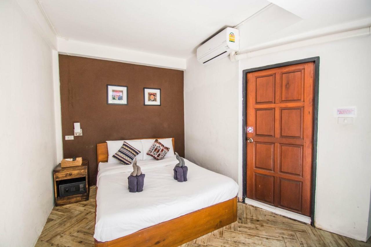 Peng Jai Hotel Chiang Mai Exterior photo